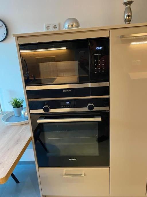 Ferienwohnung Hereinspaziert ヴィルヘルムスハーフェン エクステリア 写真