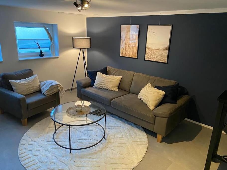 Ferienwohnung Hereinspaziert ヴィルヘルムスハーフェン エクステリア 写真